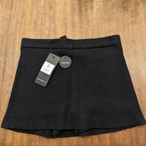 Ribbed Knit Mini Skort